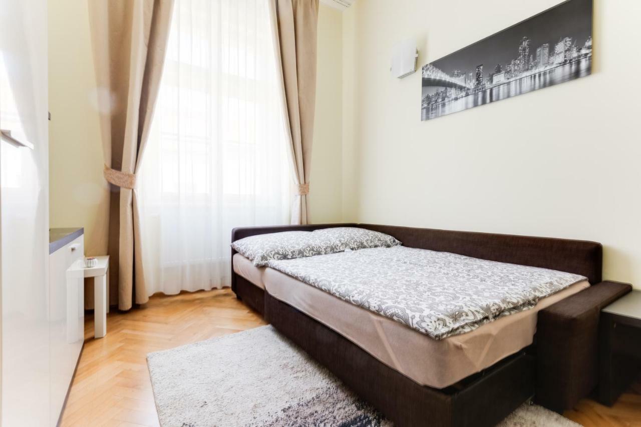 Apartment Halkova 5 프라하 외부 사진