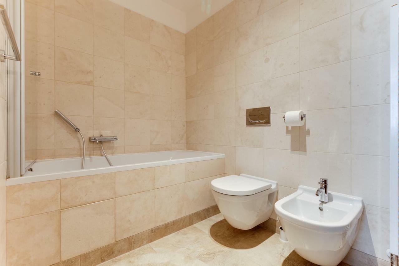 Apartment Halkova 5 프라하 외부 사진